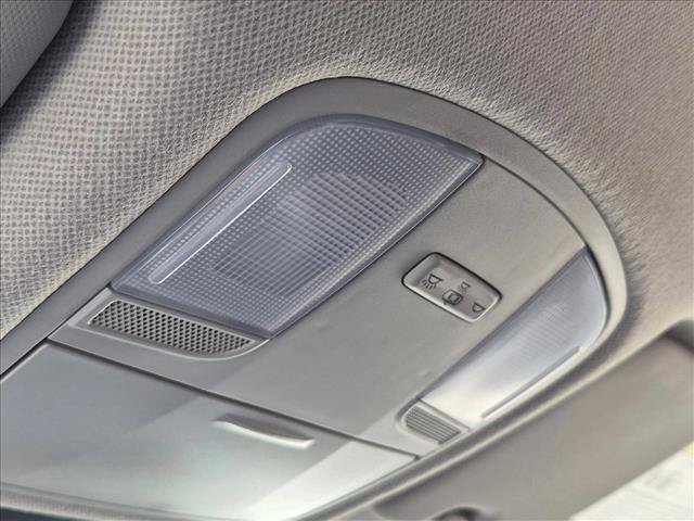 Used 2023 Hyundai Kona SE w/ Cargo Package FWD image 13