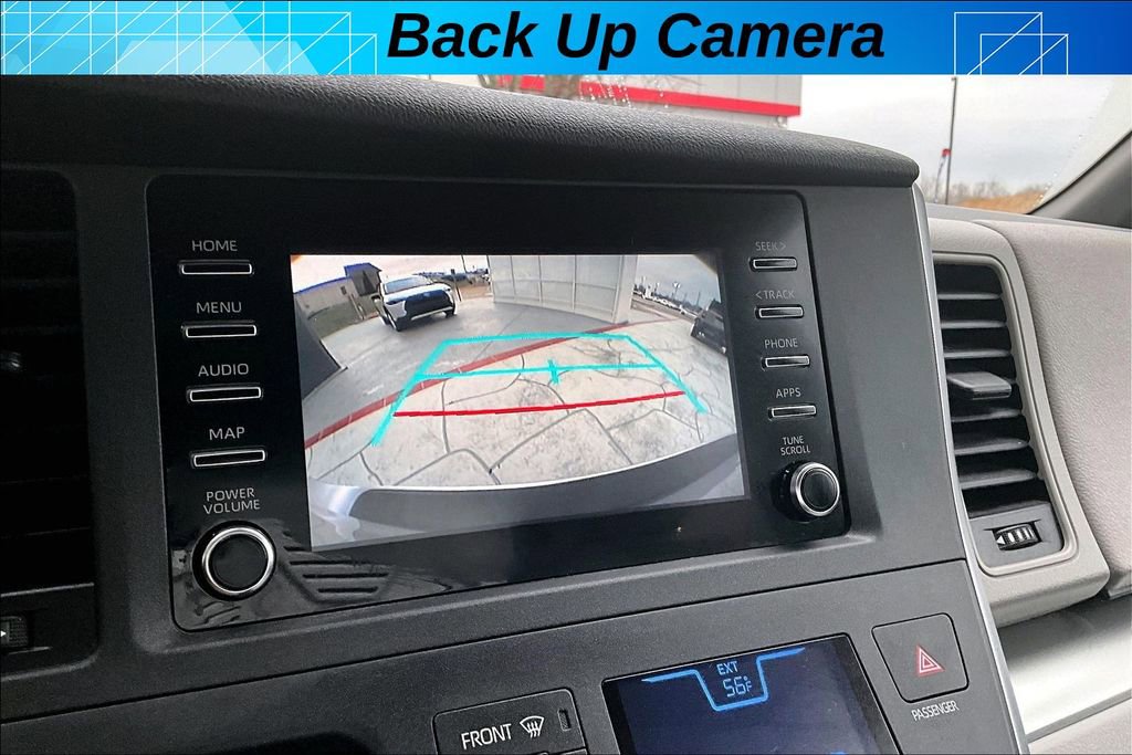 Used 2019 Toyota Sienna L image 14