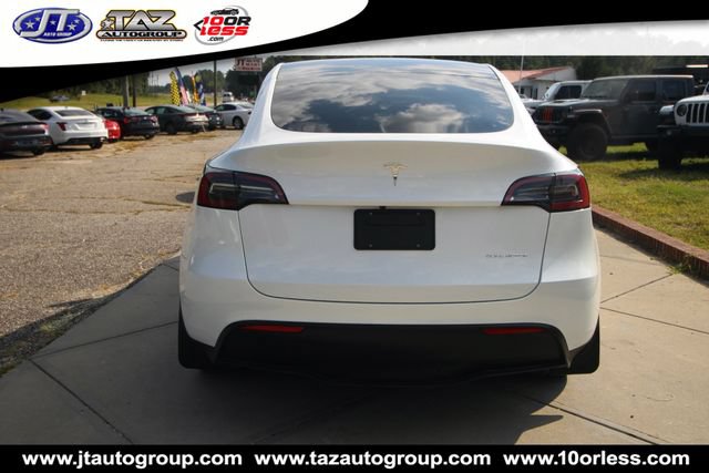 Used 2023 Tesla Model Y Long Range AWD/4WD image 5