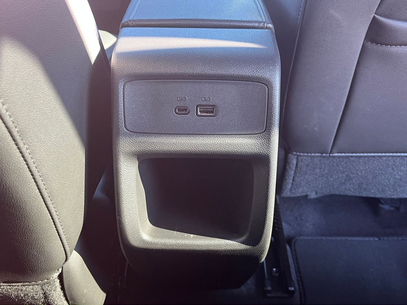 Used 2025 Buick Envista Sport Touring image 24