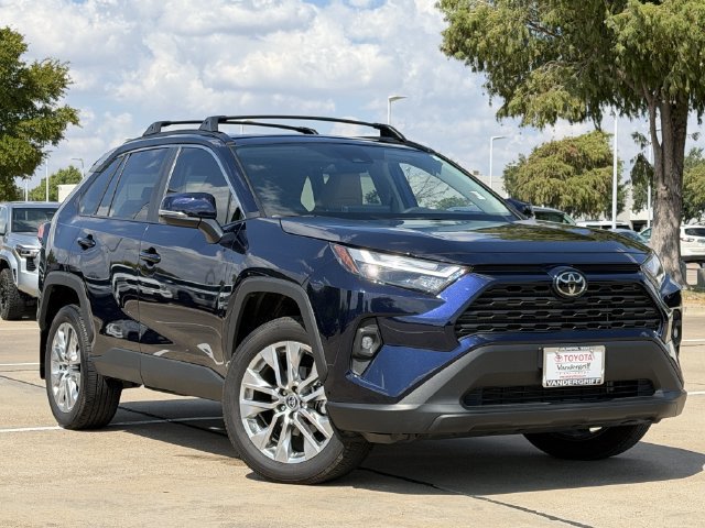 Certified 2025 Toyota RAV4 XLE Premium FWD image 2