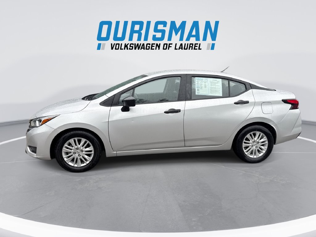 Used 2024 Nissan Versa S FWD image 5