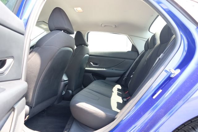 Used 2024 Hyundai Elantra SEL FWD image 28