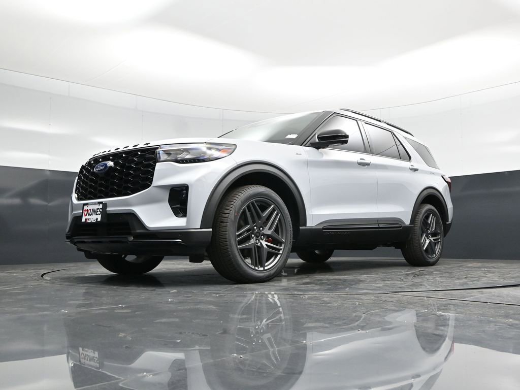 New 2026 Ford Explorer ST-Line w/ ST-Line Street Pack image 56