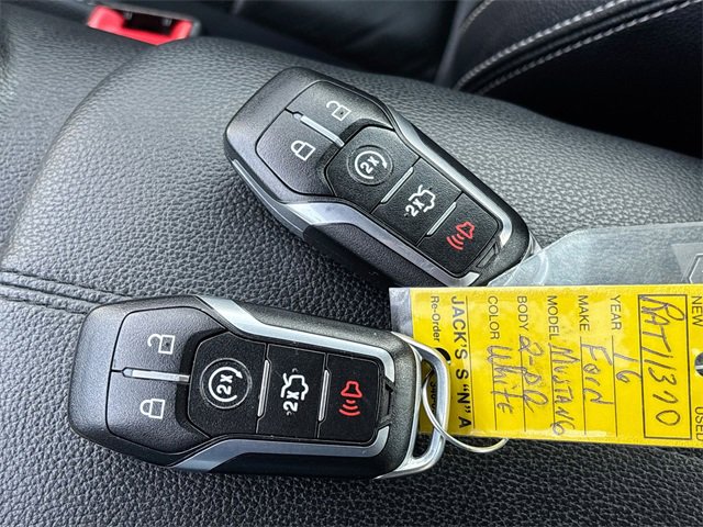 Used 2016 Ford Mustang GT Premium image 28