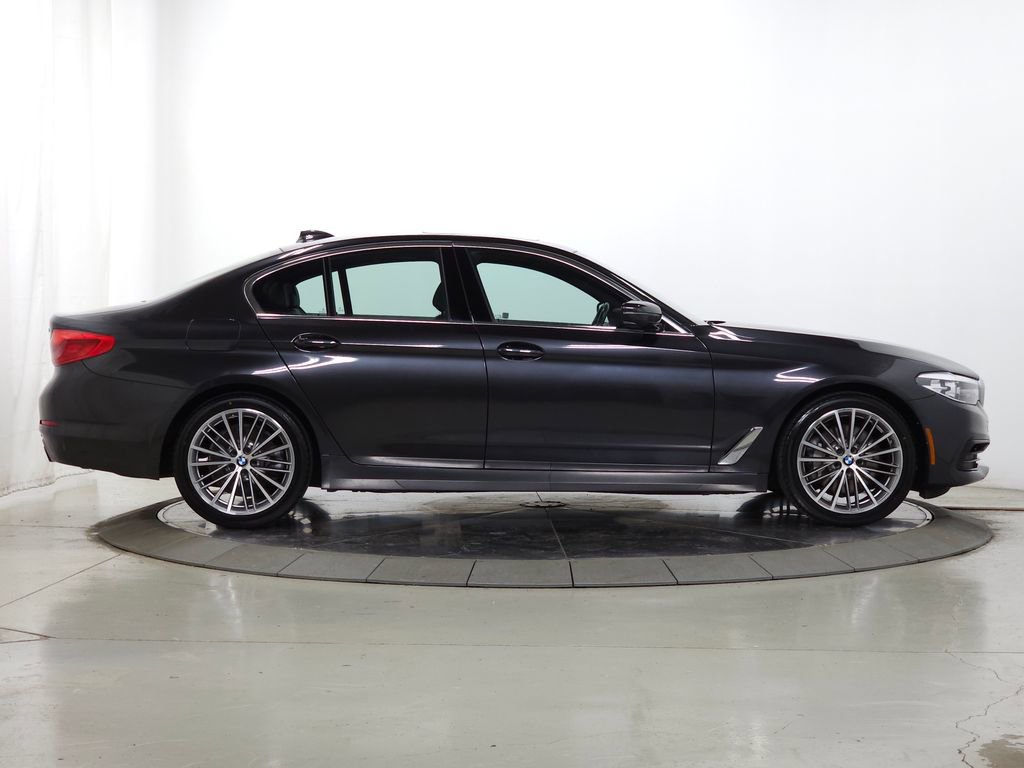 Used 2019 BMW 530i xDrive w/ Convenience Package AWD/4WD image 11