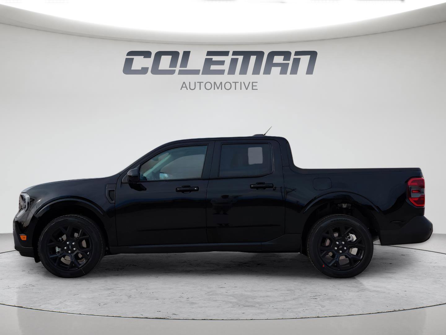 New 2026 Ford Maverick Lariat w/ Black Appearance Package image 2