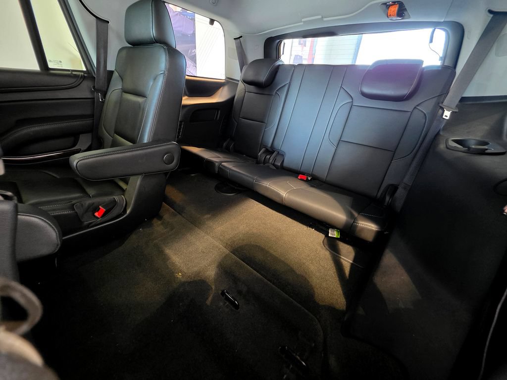 Used 2018 GMC Yukon SLT w/ Premium Edition AWD/4WD image 56