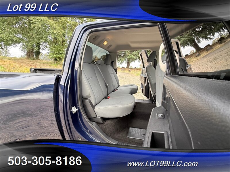 Used 2015 RAM 3500 Tradesman w/ Chrome Appearance Group AWD/4WD image 17