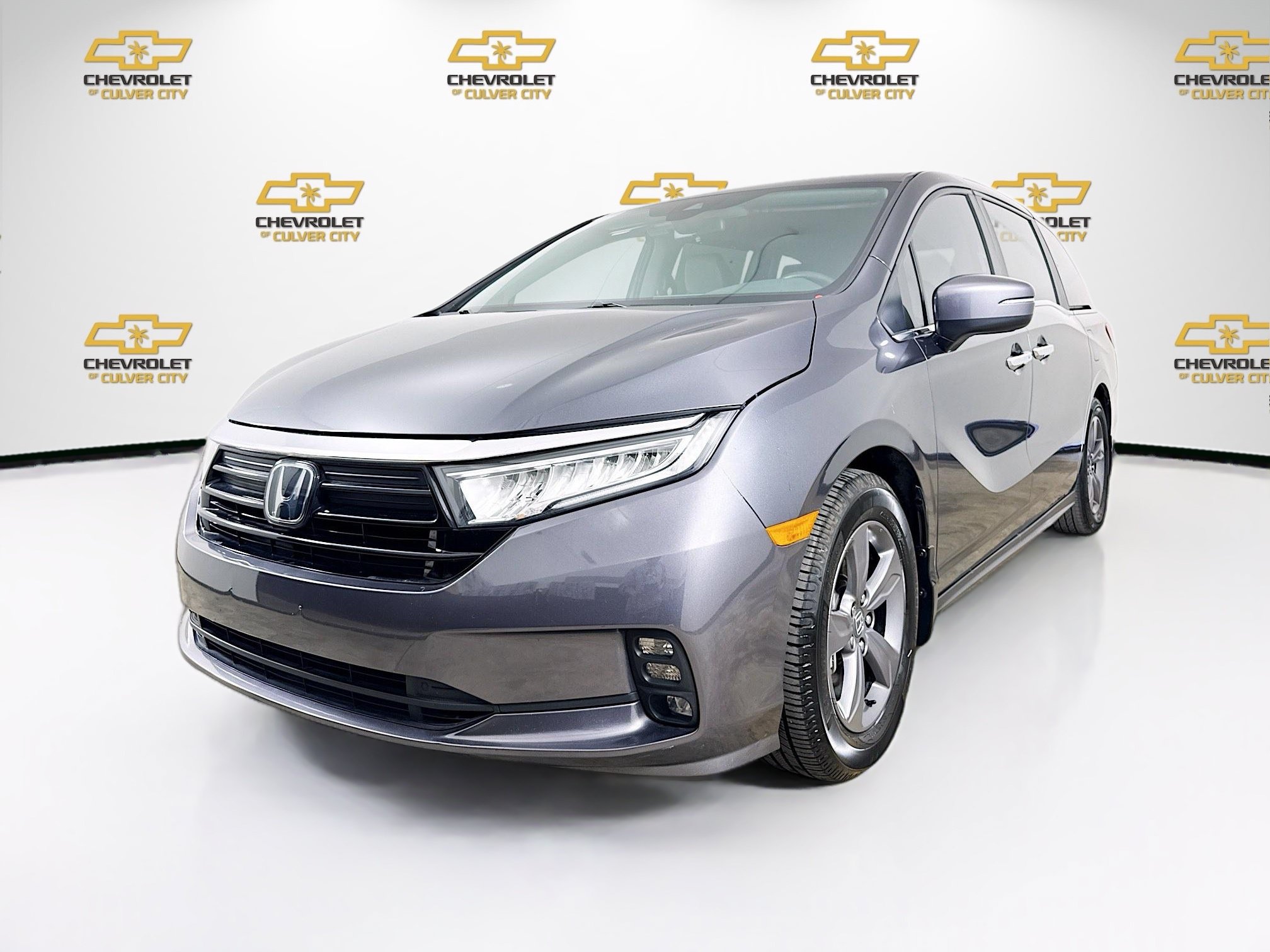 Used 2023 Honda Odyssey EX image 3