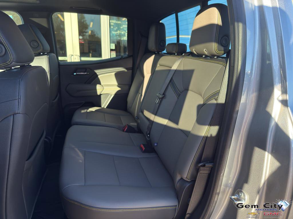 Used 2024 Chevrolet Colorado ZR2 w/ ZR2 Bison Edition image 12