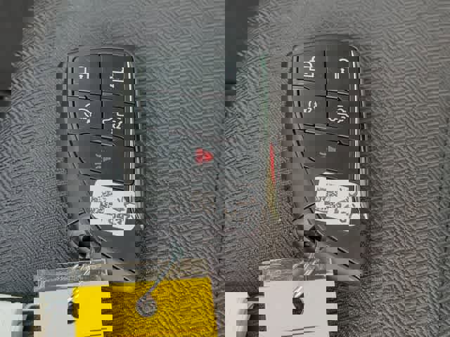 Used 2022 Chevrolet Silverado 1500 LT image 37