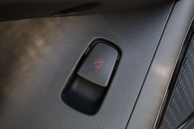 New 2025 Maserati Grecale Modena image 14