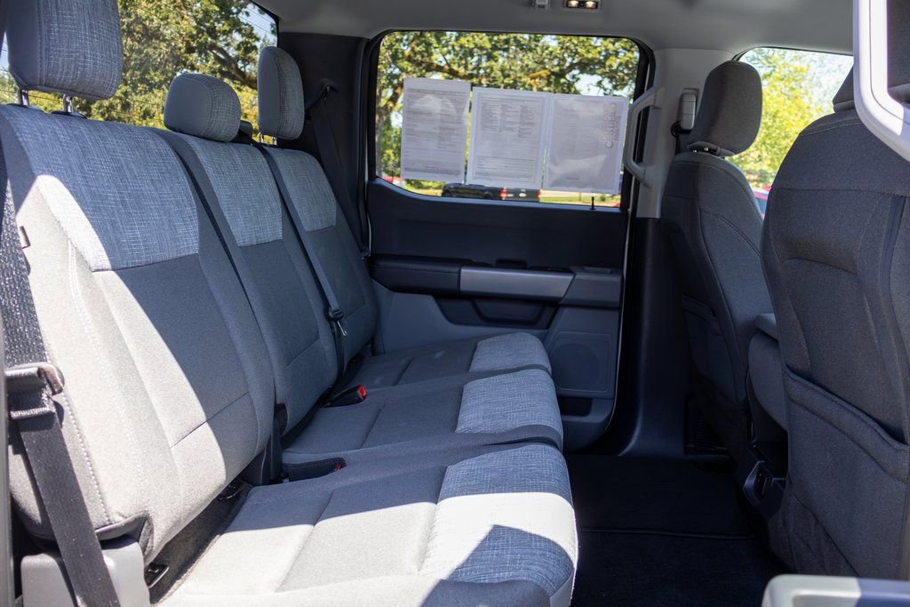 Used 2023 Ford F150 XLT w/ Trailer Tow Package image 13