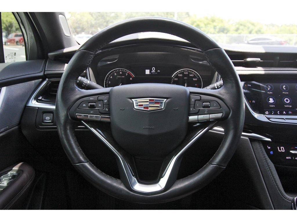 Used 2023 Cadillac XT6 Premium Luxury FWD image 17
