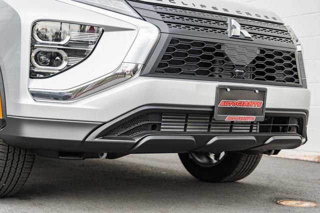 New 2026 Mitsubishi Eclipse Cross LE image 12