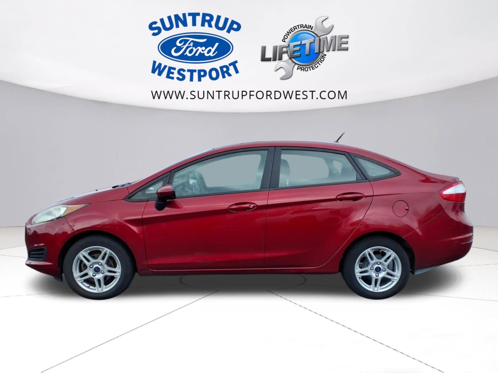 Used 2017 Ford Fiesta SE image 19