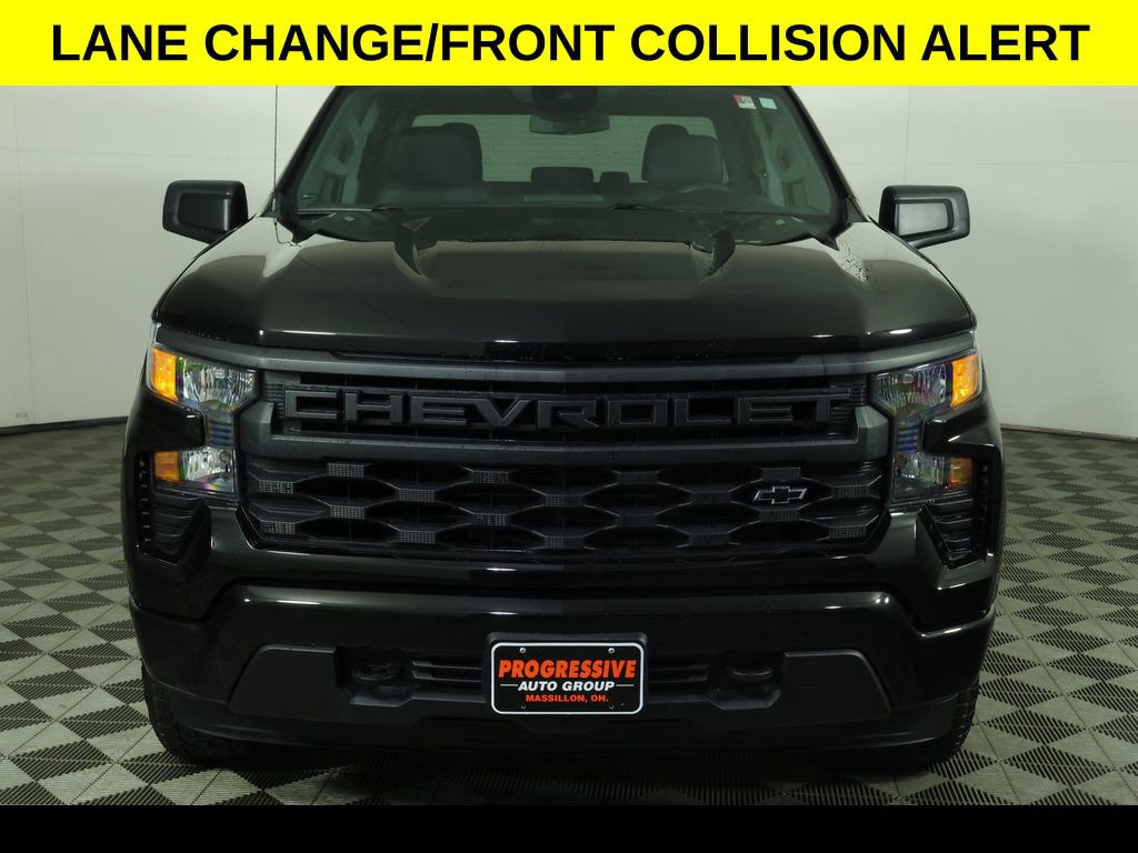 Used 2023 Chevrolet Silverado 1500 Custom w/ 2.7L Blackout Package AWD/4WD image 8
