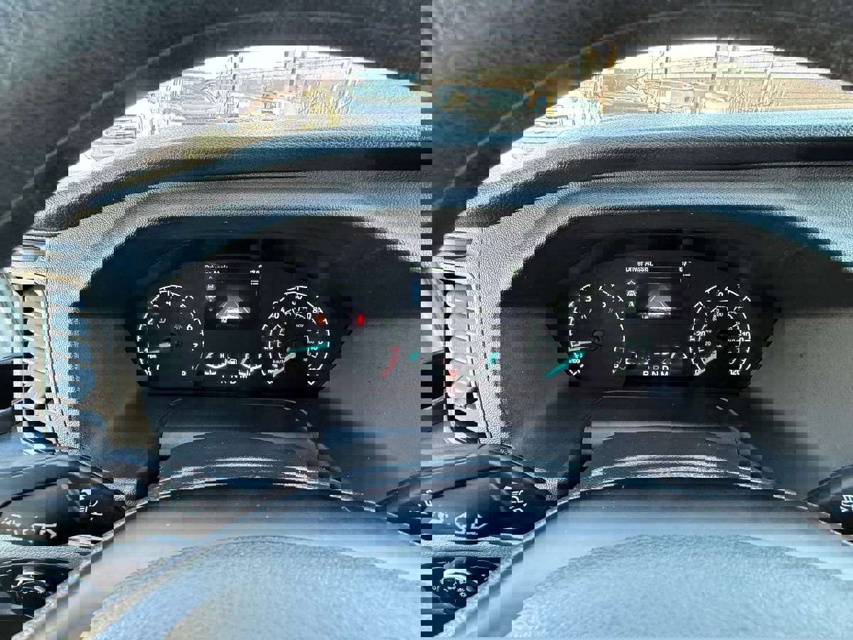 Used 2024 Ford Transit 350 XLT image 32