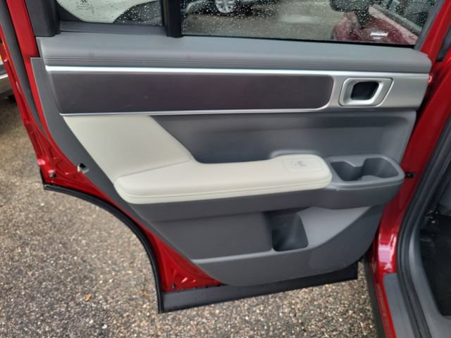 Used 2024 Hyundai Santa Fe SEL FWD image 31