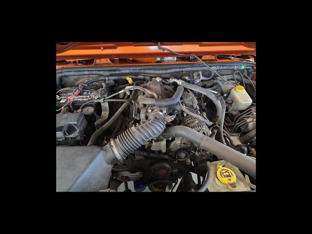 Used 2010 Jeep Wrangler Unlimited Sport AWD/4WD image 21