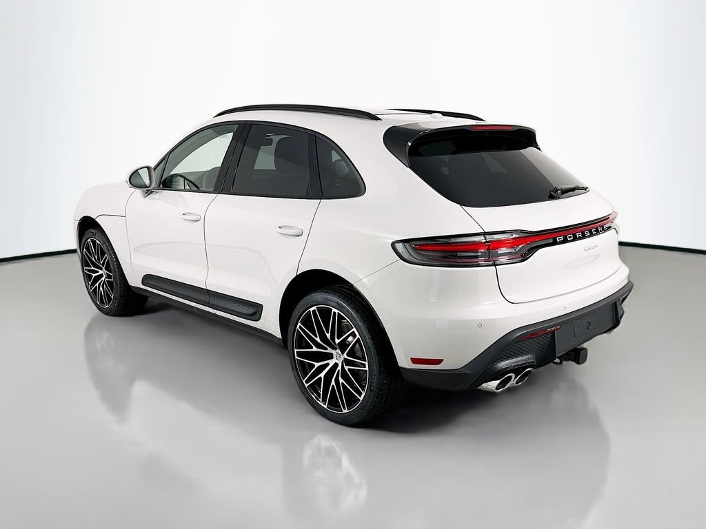 New 2026 Porsche Macan AWD/4WD image 3