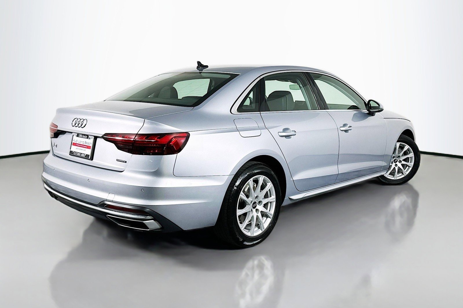Used 2023 Audi A4 2.0T Premium w/ Convenience Package AWD/4WD image 14