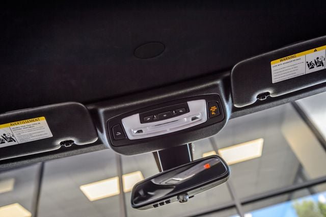 Used 2015 BMW 435i Convertible w/ Luxury Line RWD image 40