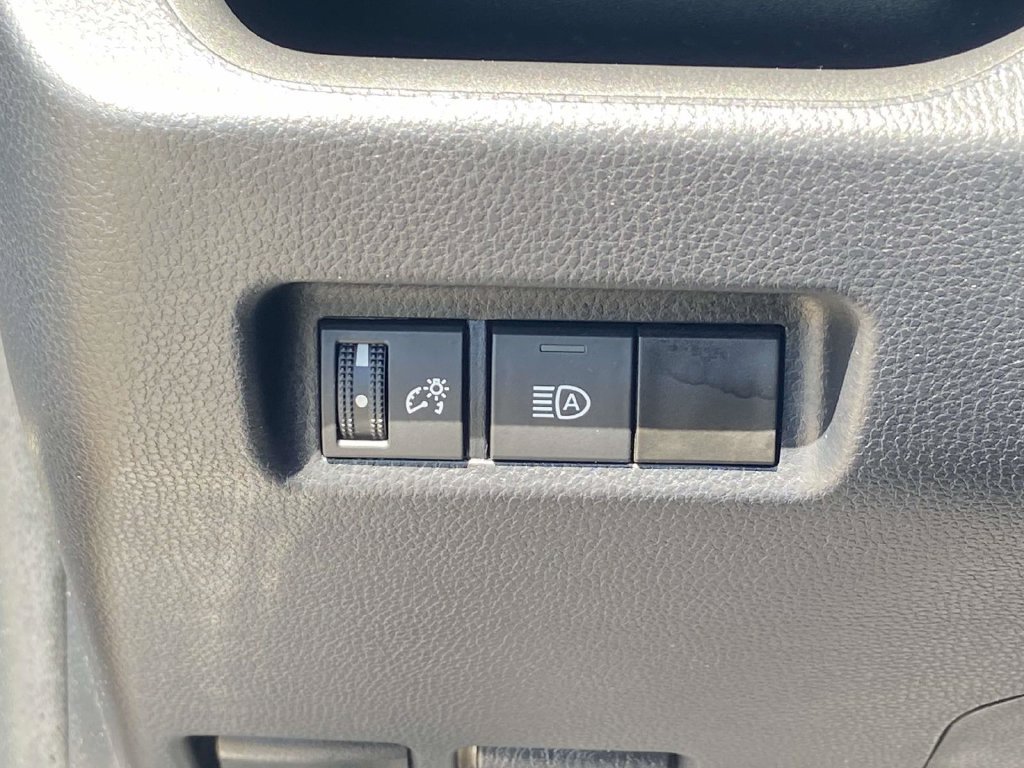 Used 2023 Toyota RAV4 LE FWD image 24