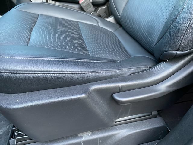 Used 2020 Chevrolet Silverado 1500 LT AWD/4WD image 12