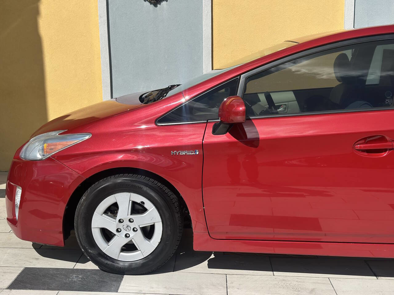 Used 2011 Toyota Prius Three image 10