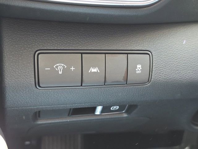 Certified 2022 Hyundai Santa Fe SEL FWD image 10