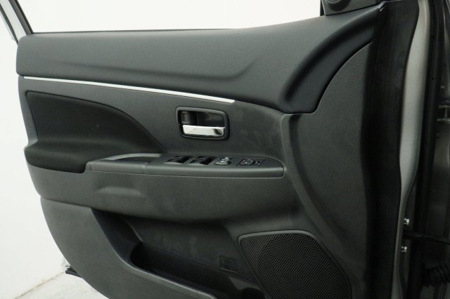 New 2027 Mitsubishi Outlander Sport ES AWD/4WD image 15