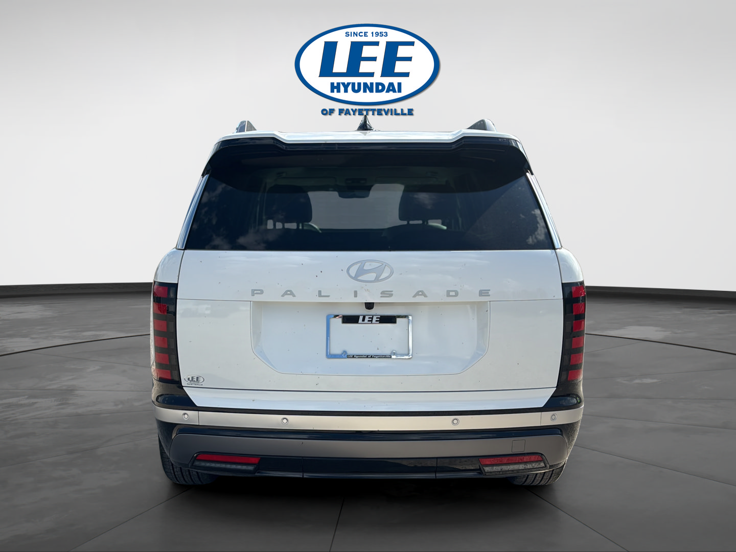 New 2027 Hyundai Palisade Limited FWD image 4