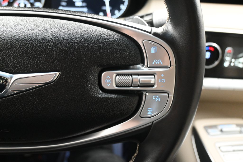 Used 2024 Genesis GV70 2.5T w/ Select Package AWD/4WD image 21