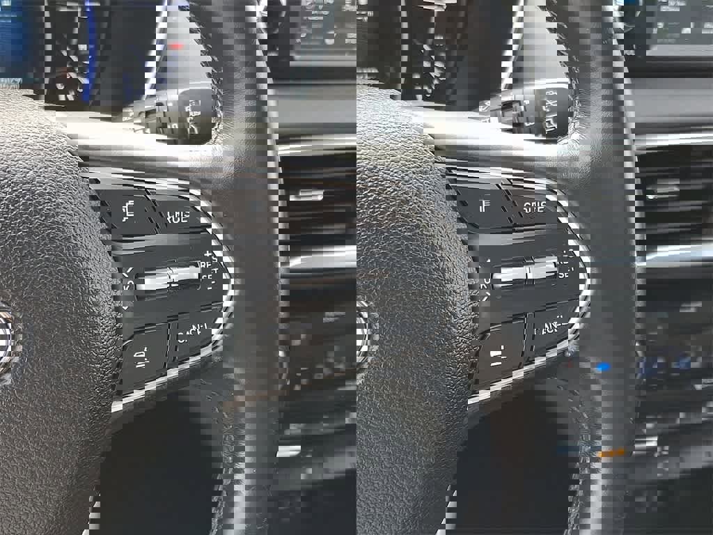 Used 2020 Hyundai Santa Fe SEL w/ Convenience + Premium Package image 22