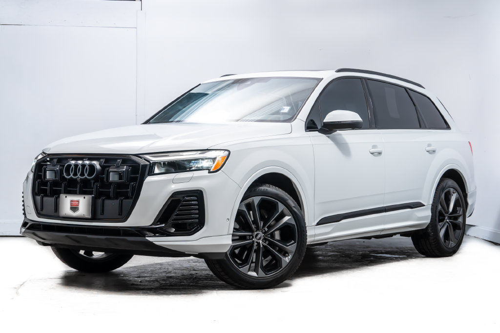 Used 2025 Audi Q7 3.0T Premium Plus AWD/4WD image 1