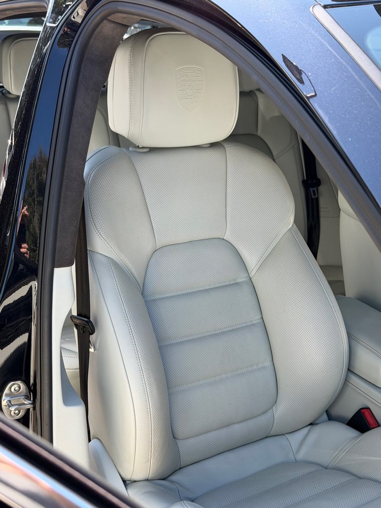 Used 2016 Porsche Macan Turbo AWD/4WD image 79