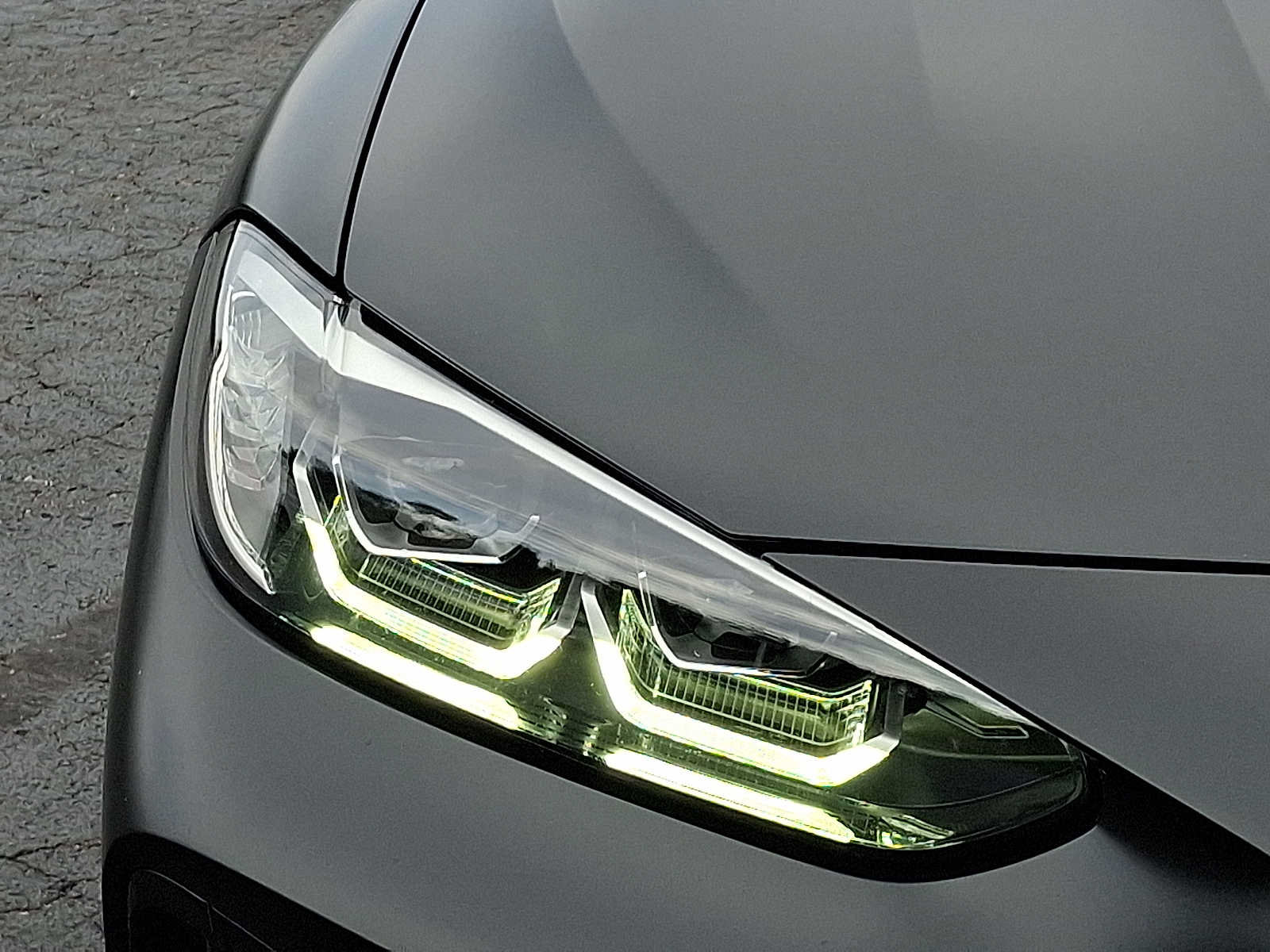 Used 2021 BMW M440i Convertible w/ Premium Package RWD image 9