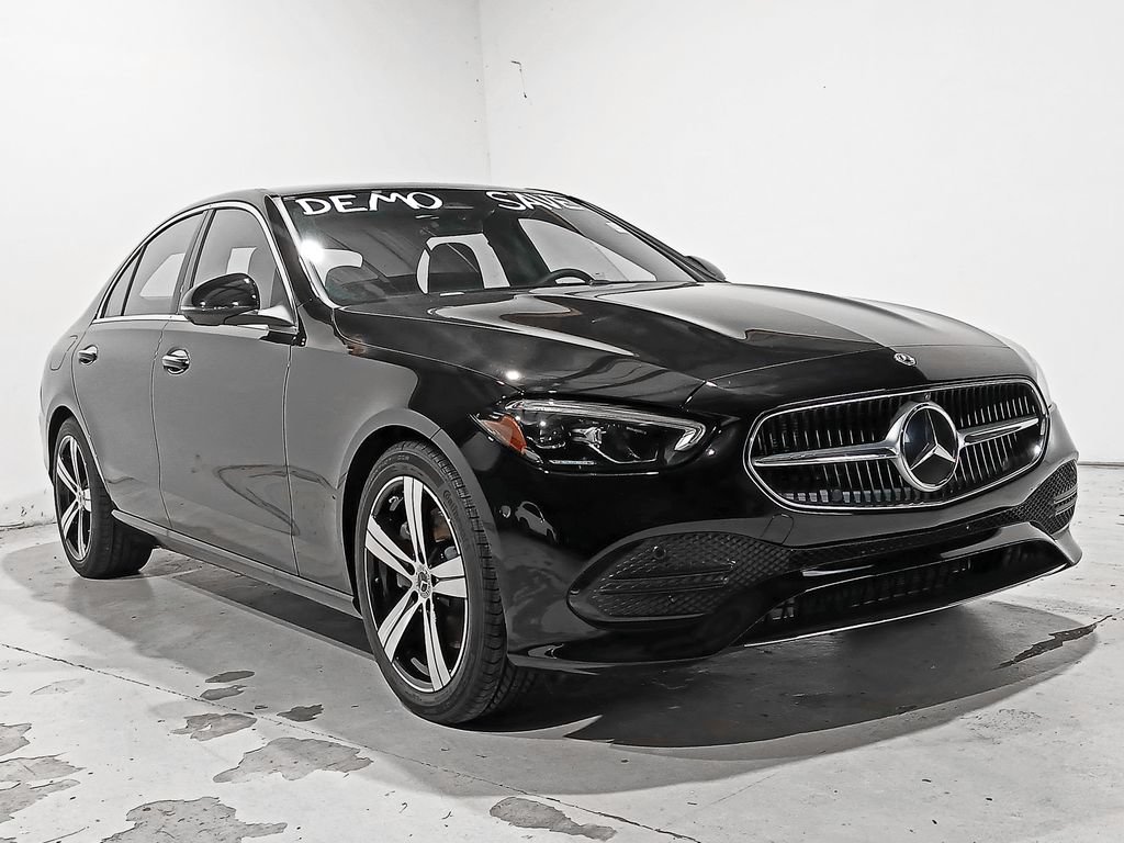 Used 2026 Mercedes-Benz C 300 4MATIC Sedan image 31