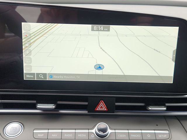 Used 2025 Hyundai Elantra SEL FWD image 14