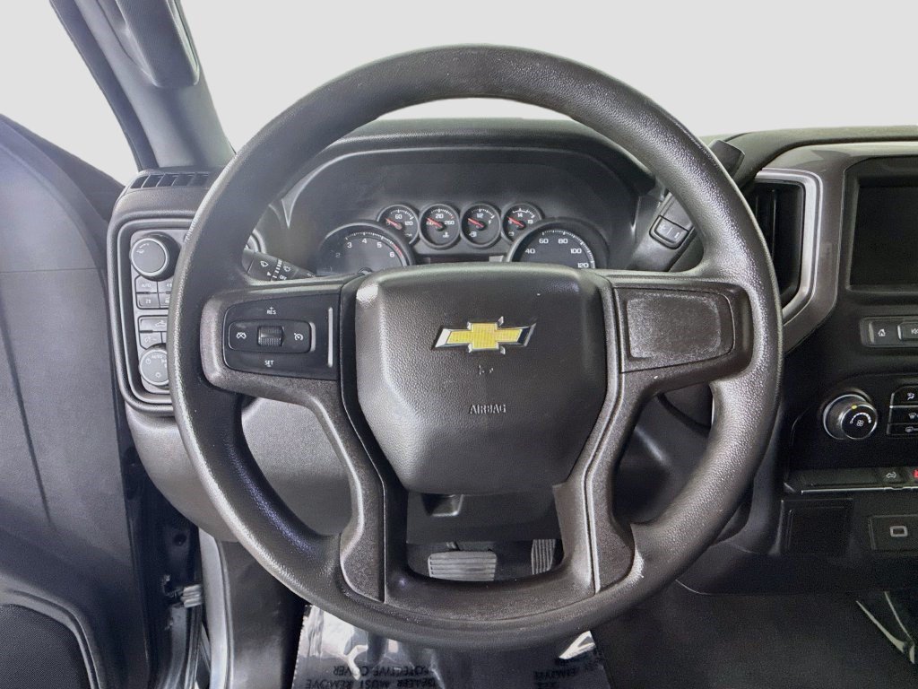 Used 2020 Chevrolet Silverado 1500 Custom w/ Custom Value Package AWD/4WD image 12