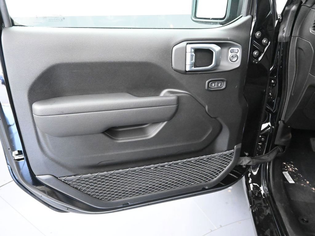 New 2026 Jeep Gladiator Sport image 18