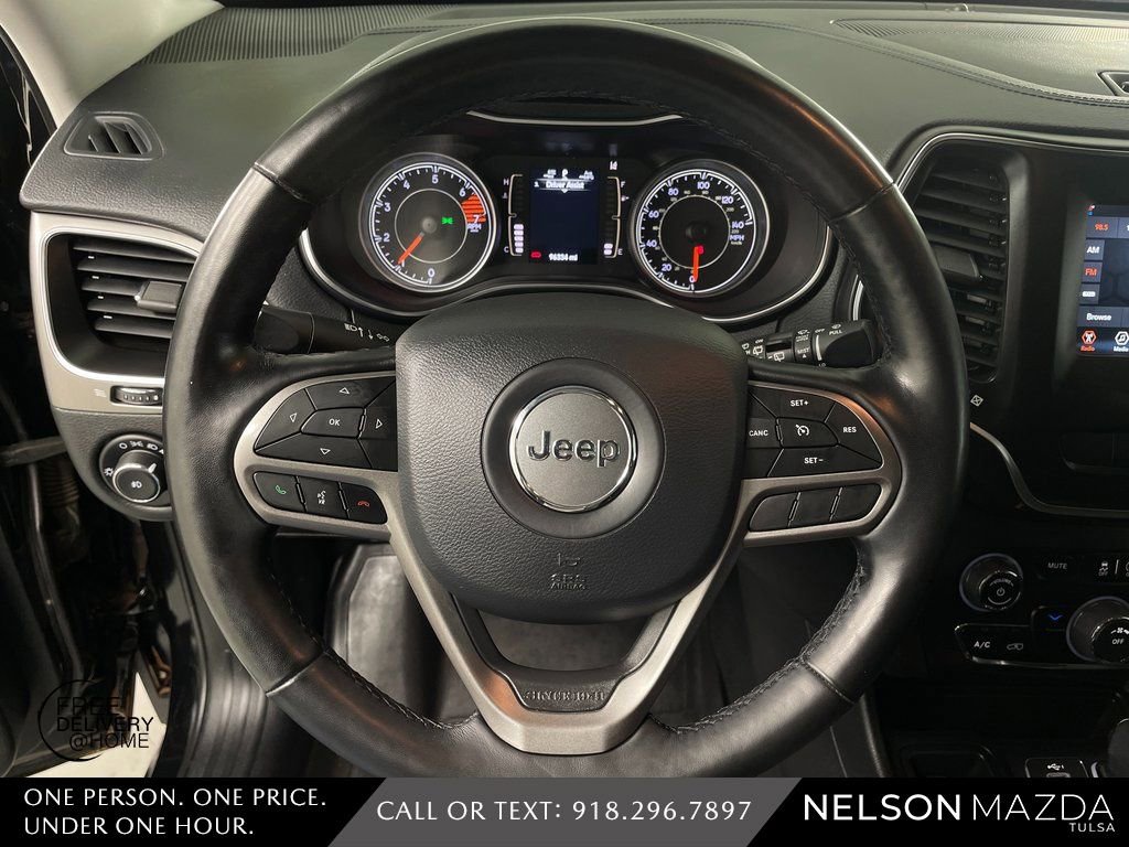Used 2021 Jeep Cherokee Latitude Plus image 22