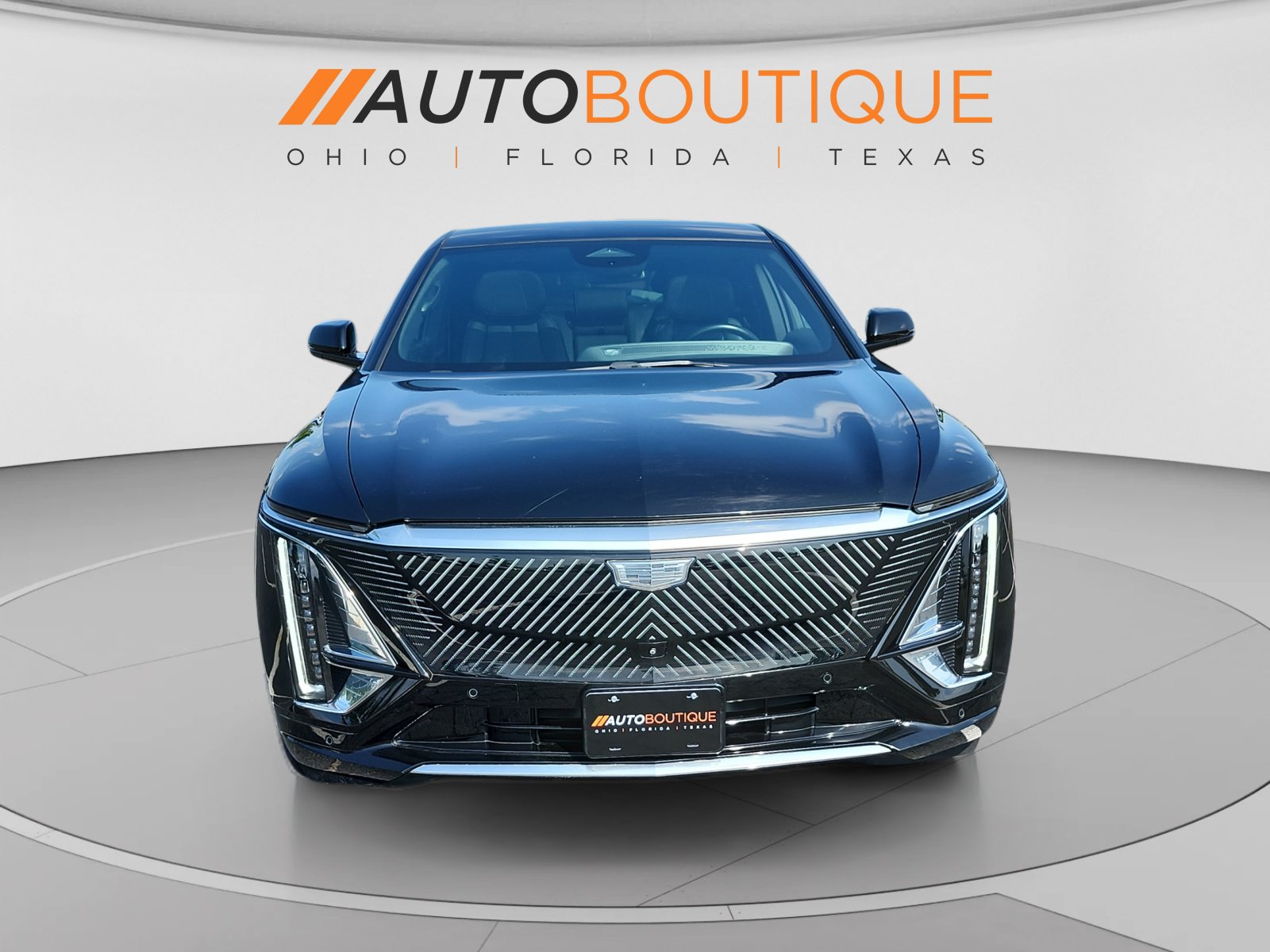 Used 2024 Cadillac Lyriq Luxury AWD/4WD image 8