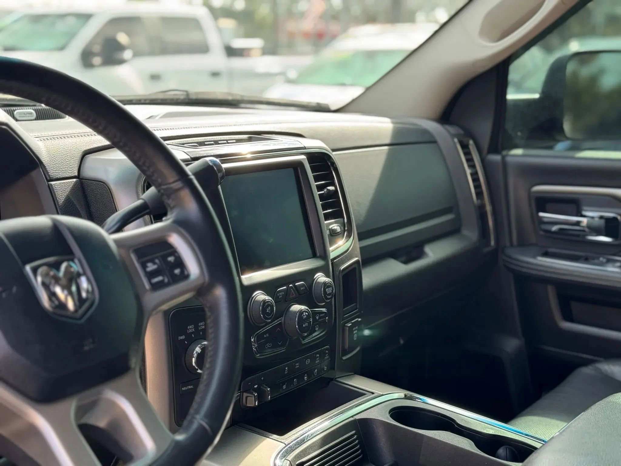 Used 2018 RAM 3500 Laramie w/ Sport Appearance Group AWD/4WD image 20