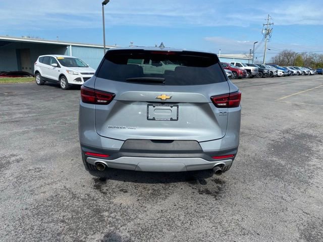 Used 2025 Chevrolet Blazer LT image 8
