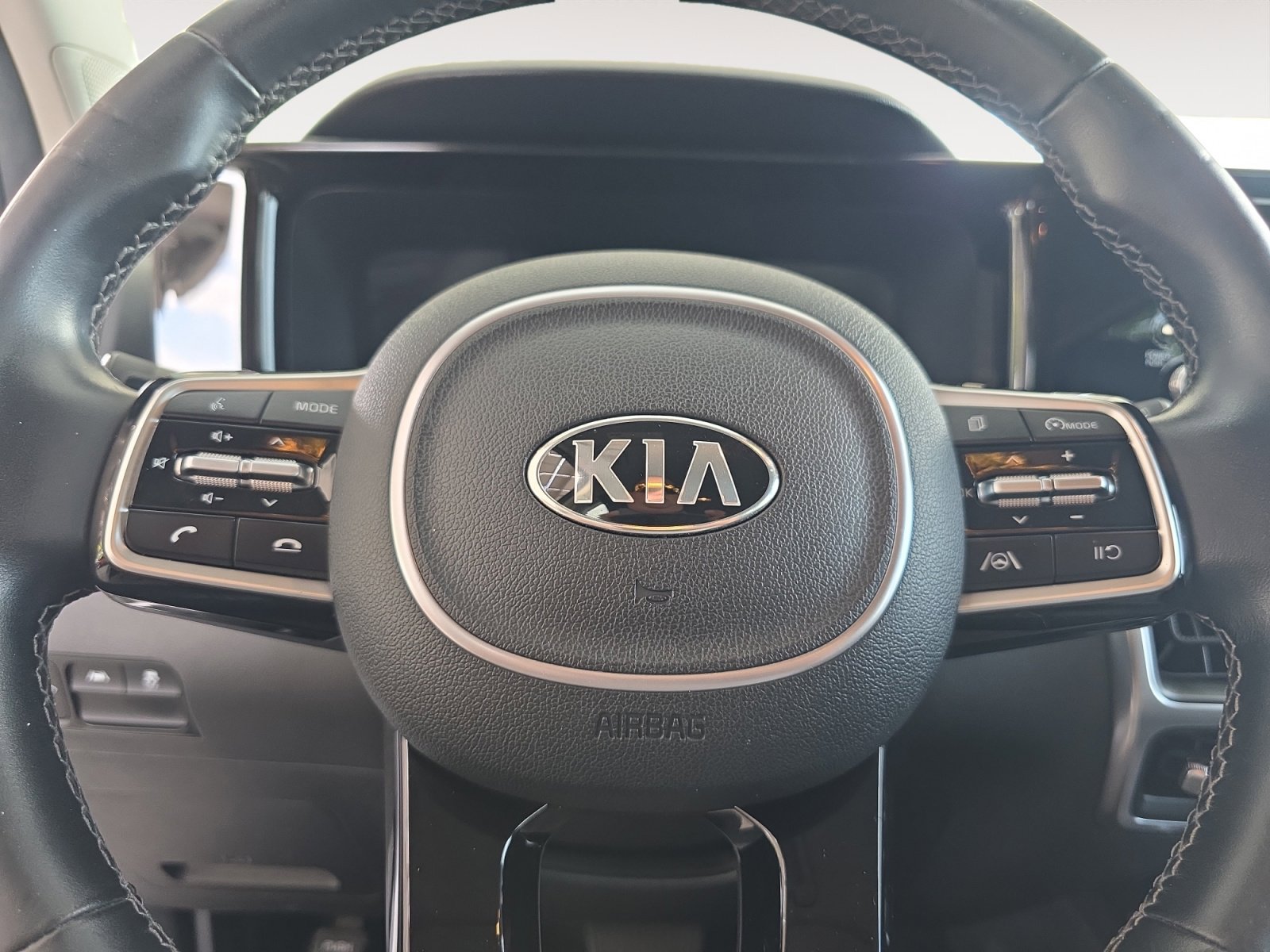 Used 2021 Kia Sorento S AWD/4WD image 11