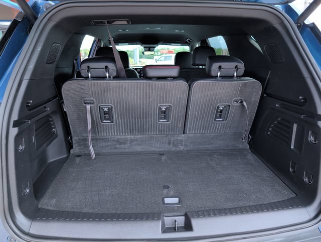 Used 2026 Chevrolet Traverse Z71 w/ LPO, Floor Liner Package AWD/4WD image 20