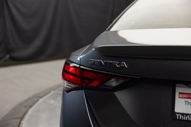 Used 2022 Nissan Sentra SR w/ Trunk Package image 9